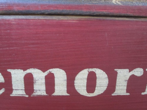 Rustic Red Memory Box Photo Case Wooden Trinkets, Keep Sakes 14" x 7" x 4" Deep - Picture 12 of 14
