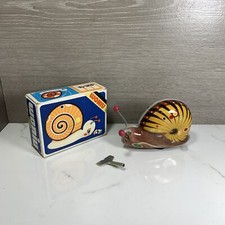 VINTAGE WONIU TIN TOY CLOCKWORK / WIND-UP SNAIL - WORKING - BOXED
