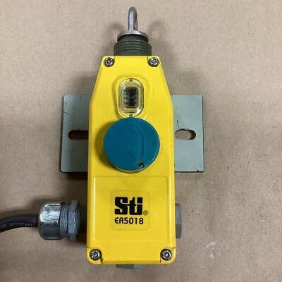 STI ER5018-021N COMPACT ROPE PULL EMERGENCY STOP SWITCH