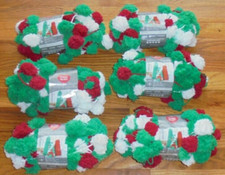 Pomp-a-Doodle Yarn Holiday Red White Green Lot of 6 Balls each 3.5 oz. 14 yds.