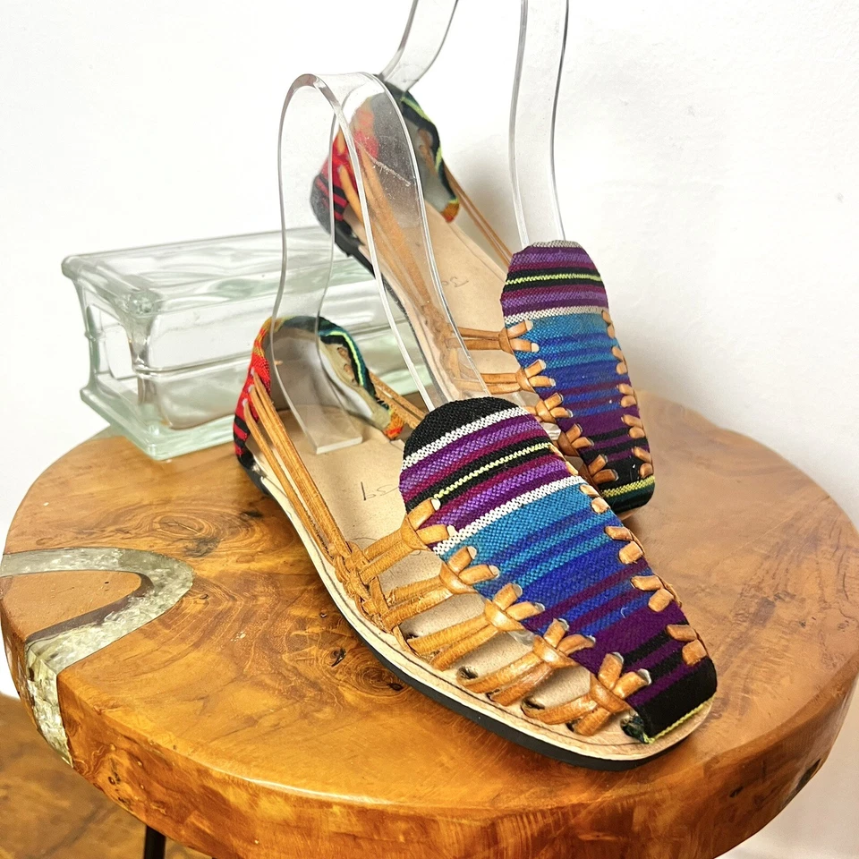 DEADSTOCK Sandalias de Cuero Manta Mexicana Serape Hechas a Mano Años 90 Años 90 7.5 Foto 2 de 4