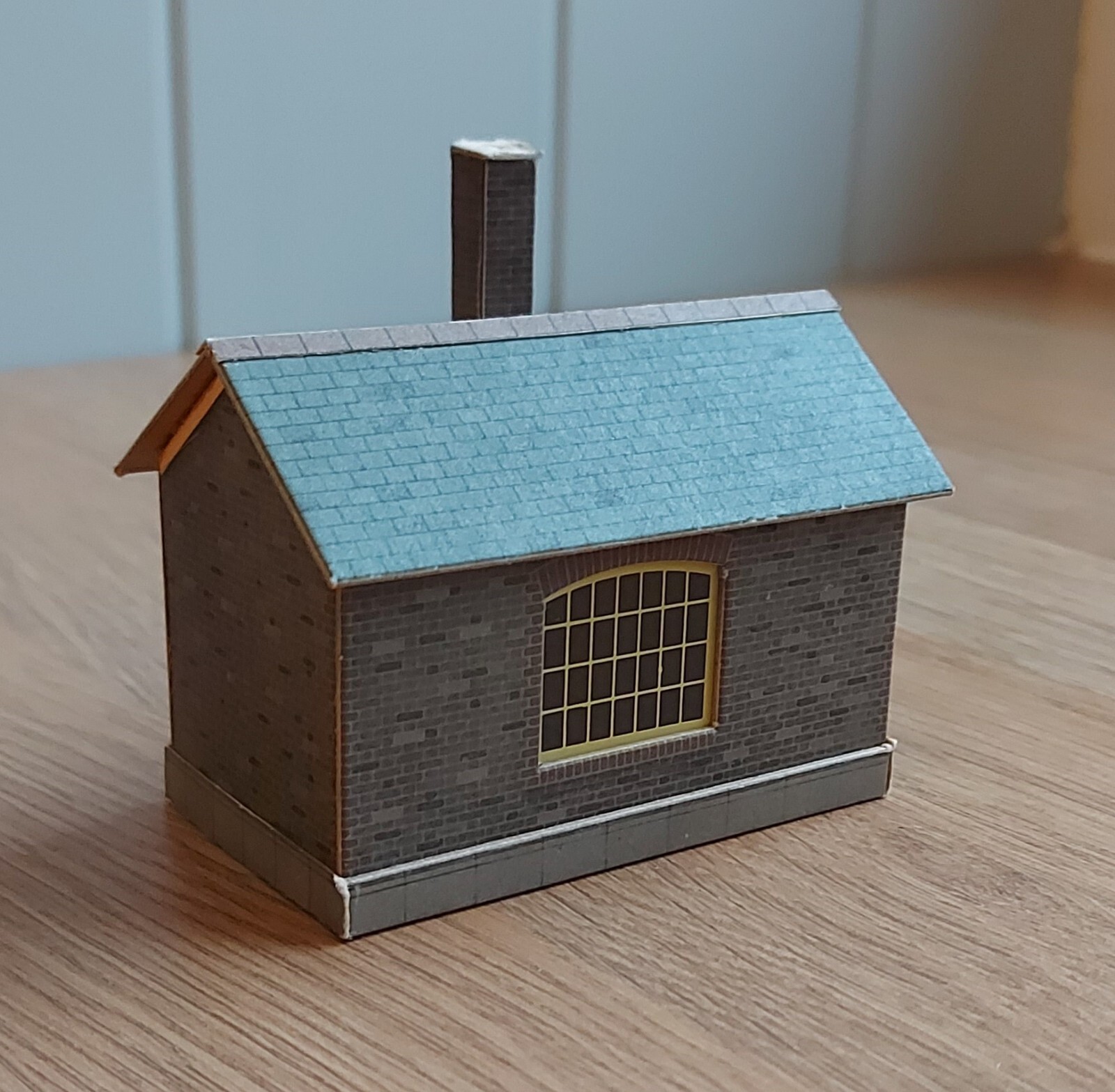 Lot of 9 Superquick OO Gauge Cardboard Buildings / Platform / Church eBay