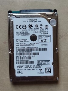 Hitachi HTS547575A9E384 750GB 2,5" HDD Festplatte 5400rpm SATA II 8MG