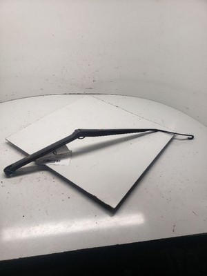 2003 Nissan Maxima Wiper Arm OEM 1096586