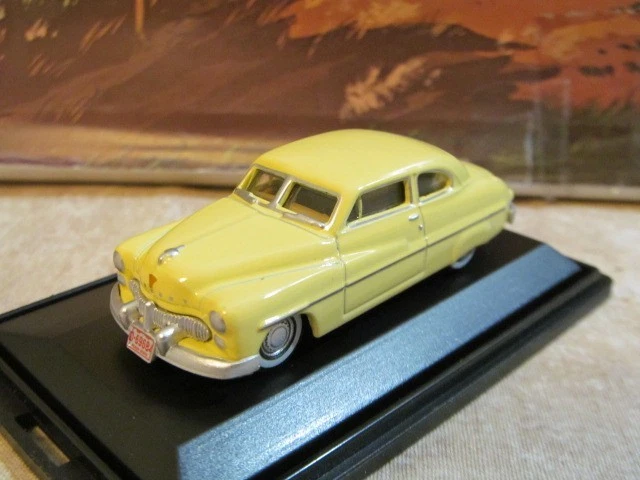 NUEVO LANZAMIENTO OXFORD DIECAST 1/87 HO 1949 Mercury cupé Calabash amarillo. 87ME49011 Foto 2 de 4