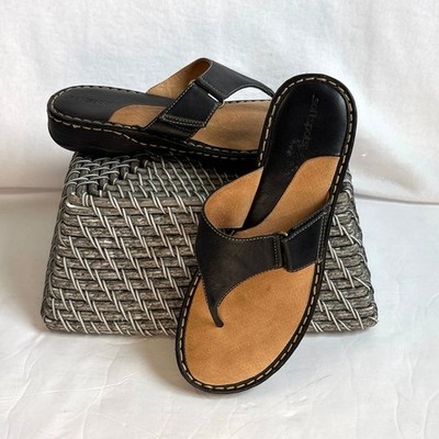 Softspots Black Leather Casual Slip On Flip Flop Sandals Women s Size 8