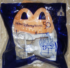 2021 McDonald's Happy Meal Disney 50th Anniversary Star Wars R2-D2 8 NEW