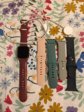 Apple Watch SE 40mm Aluminium Gold Case Red Silicone Band 32GB Unlocked