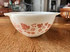 Vintage Pyrex Pink Gooseberry 441 Cinderella Bowl 1 1/2 Pint