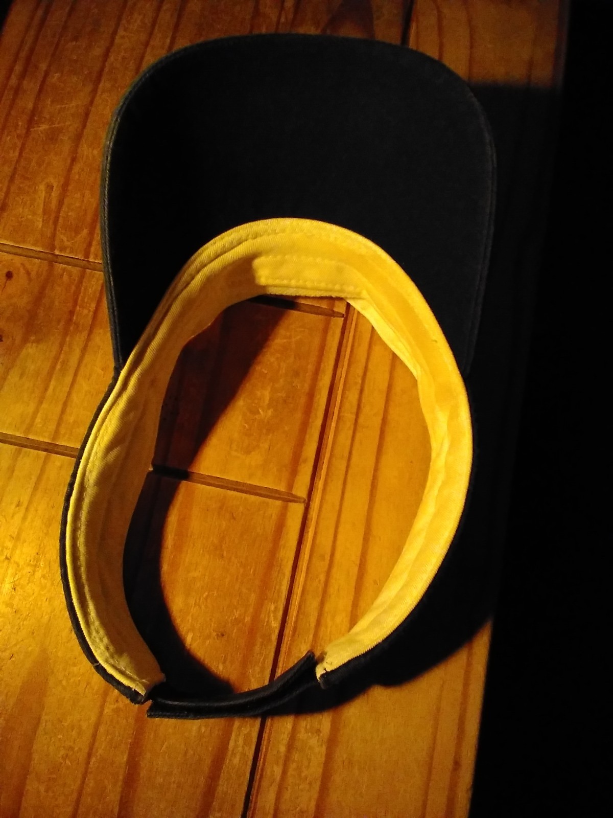 LACOSTE visor hat - image 3