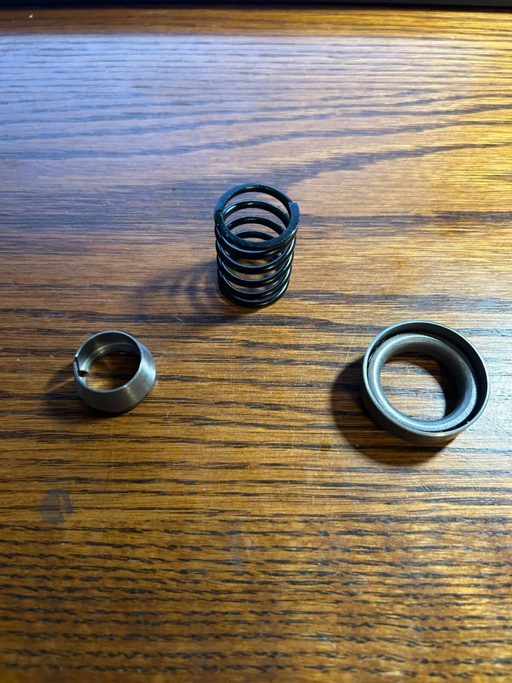 Ford Truck F-100 1961-1963 61-63 kit de cojinete superior con manguito de metal y resorte Foto 3 de 3