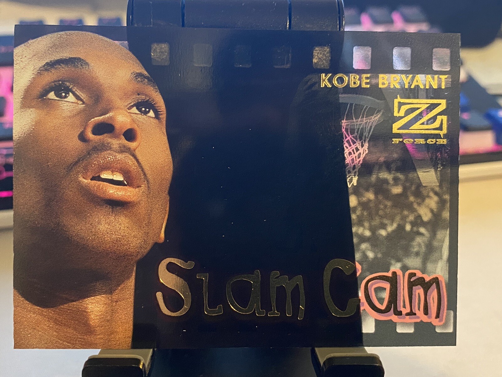 Kobe Bryant 1997 Skybox Z-Force #1SC Slam Cam Price Guide - Sports
