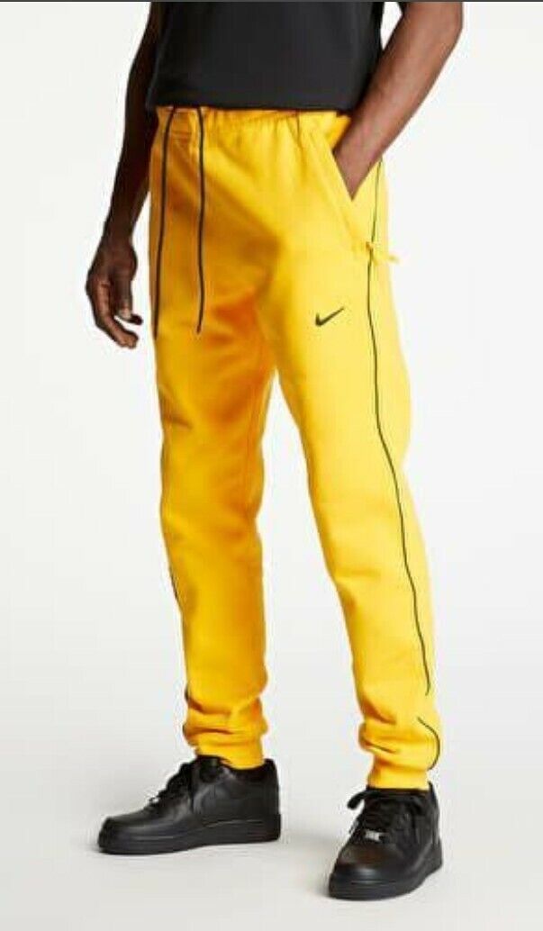 SOLD OUT!! NIKE X DRAKE NOCTA ESSENTIALS FLEECE PANT UNIVERSITY GOLD  DA3934-739