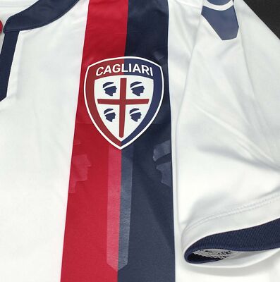 Maillot De Foot Cagliari – Extérieur – Saison 2016/17 – Taille S – Macron
