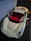 Foto 9 di 12