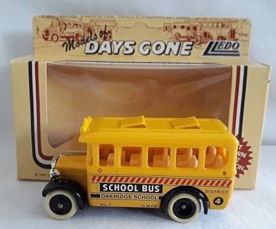 LLEDO DAYS GONE 1935 DENNIS SINGLE DECK BUS BUS OAKRIDGE SCHOOL DIECAST BOXED - Image 1 of 2