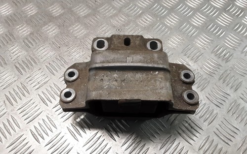 VW PASSAT Variant B5 3B5 Getriebelager 3C0199555 2.00 Petrol 142kw 28435559