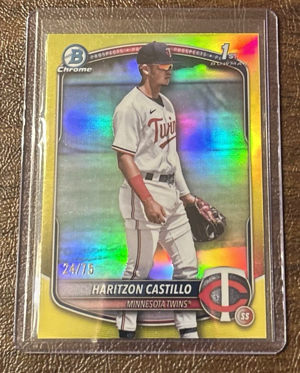 2025 Bowman Chrome Haritzon Castillo 1st Bowman Yellow Refractor 24/75 Twins