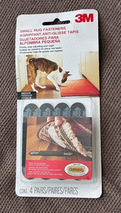 3M Small Rug Fasteners ~ NIP ~~ 4 Pairs
