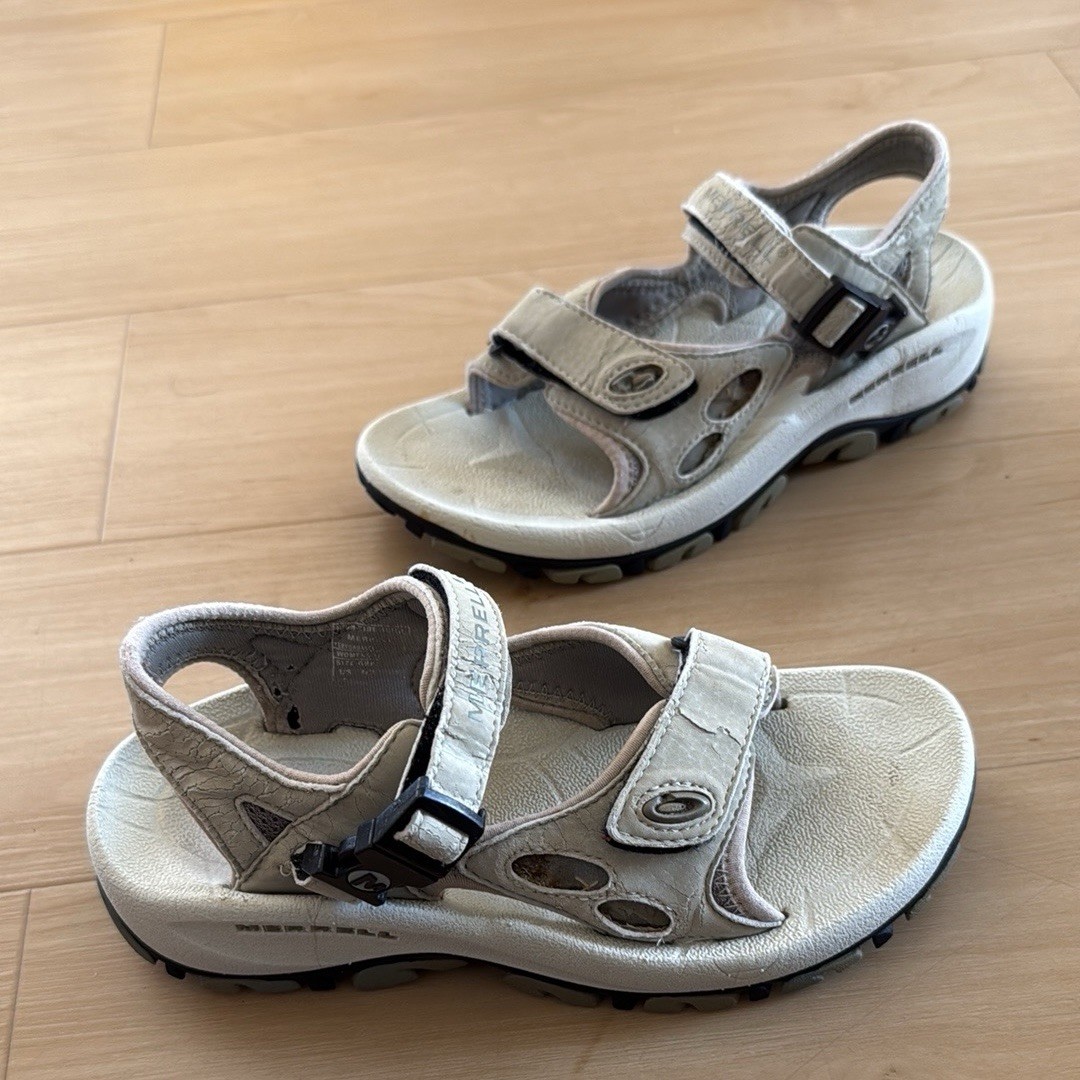 SANDALI OUTDOOR MERRELL DONNA TREKKING E TUTTI I GIORNI COLORE CREMA TAGLIA 6 6 5 USATI