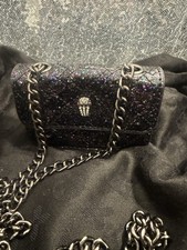 Mini borsa a tracolla Kurt Geiger London glitter nera multicolore catena oro BELLA