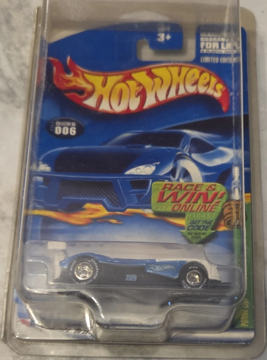 Hot Wheels Treasure Hunt 2002 Vehicle Year Diecast Racing Cars for