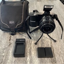 Samsung NX1000 Wifi 20.3 MP Digital Camera Body 20-55mm Lens  Accessories