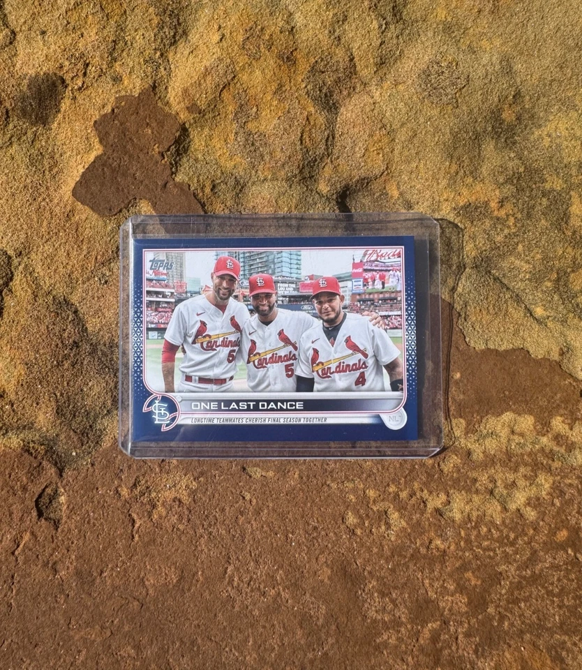 2022 Topps Update Series - Veteran Combos One Last Dance Pujols Molina #US168 - Imagem 2 de 4