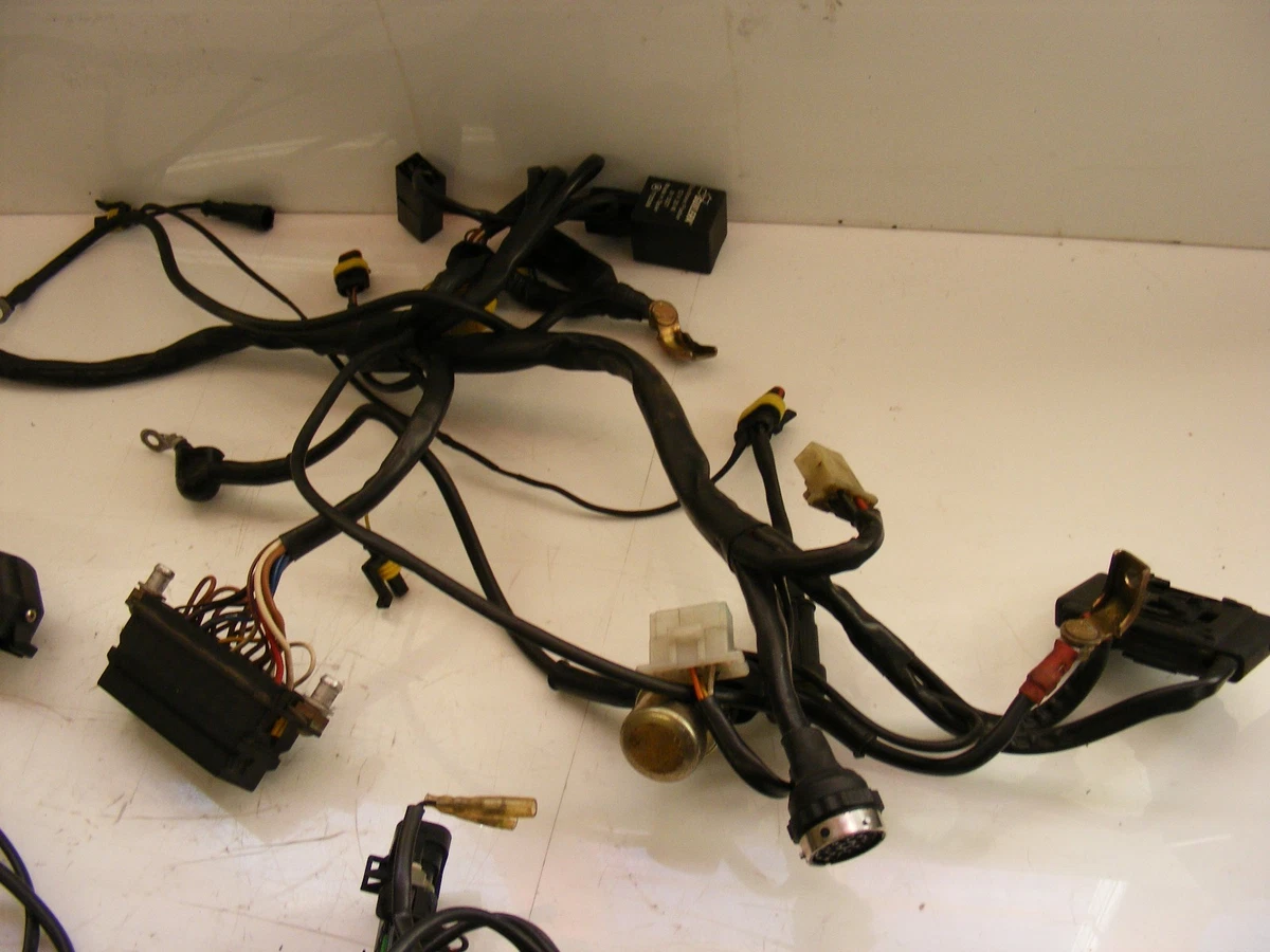 DUCATI 996S OEM COMPLETE WIRING HARNESS LOOM RELAYS FUSES STARTER 3 PHASE 748S