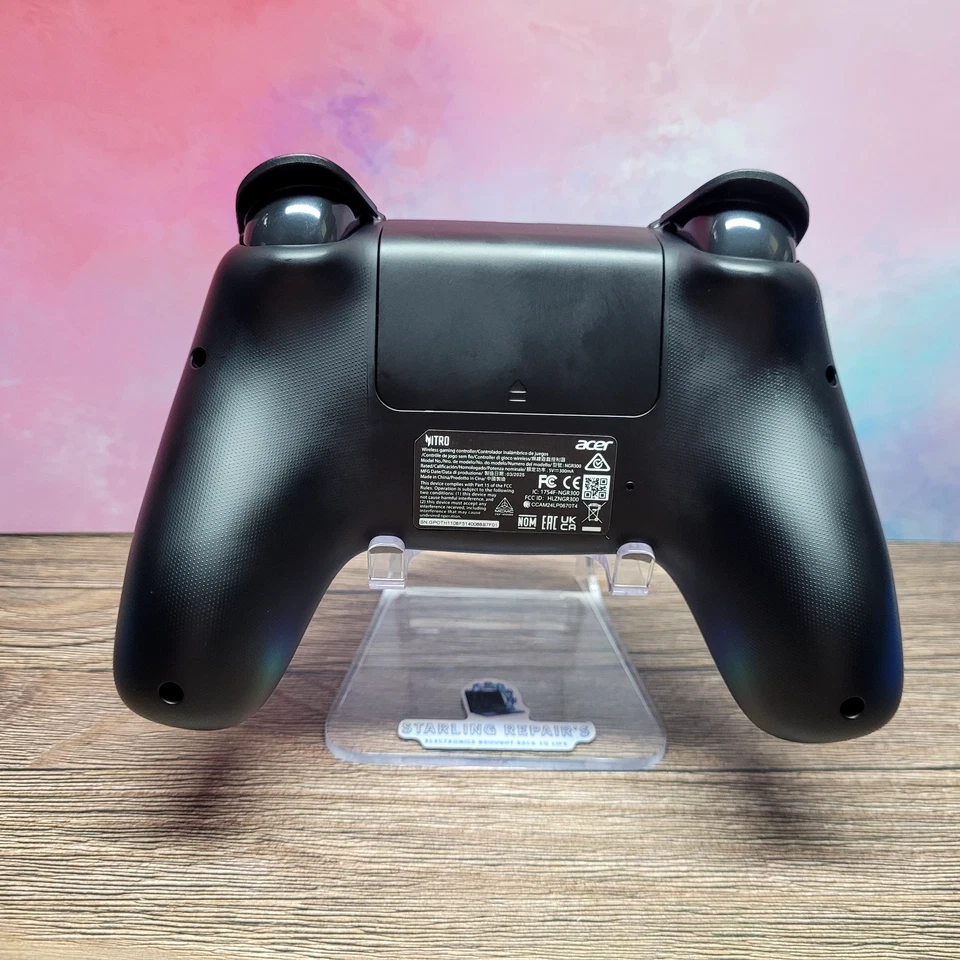 Acer Nitro NGR300 Wireless Gaming Controller Black Never Used For PC/Xbox/Ps4/5 - Image 4 of 4