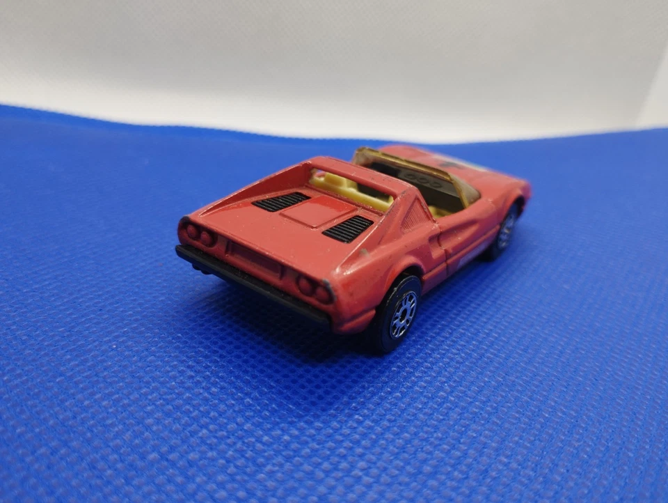 Corgi Ferrari 308 GTS Made In GT Britain  - Photo 3/4