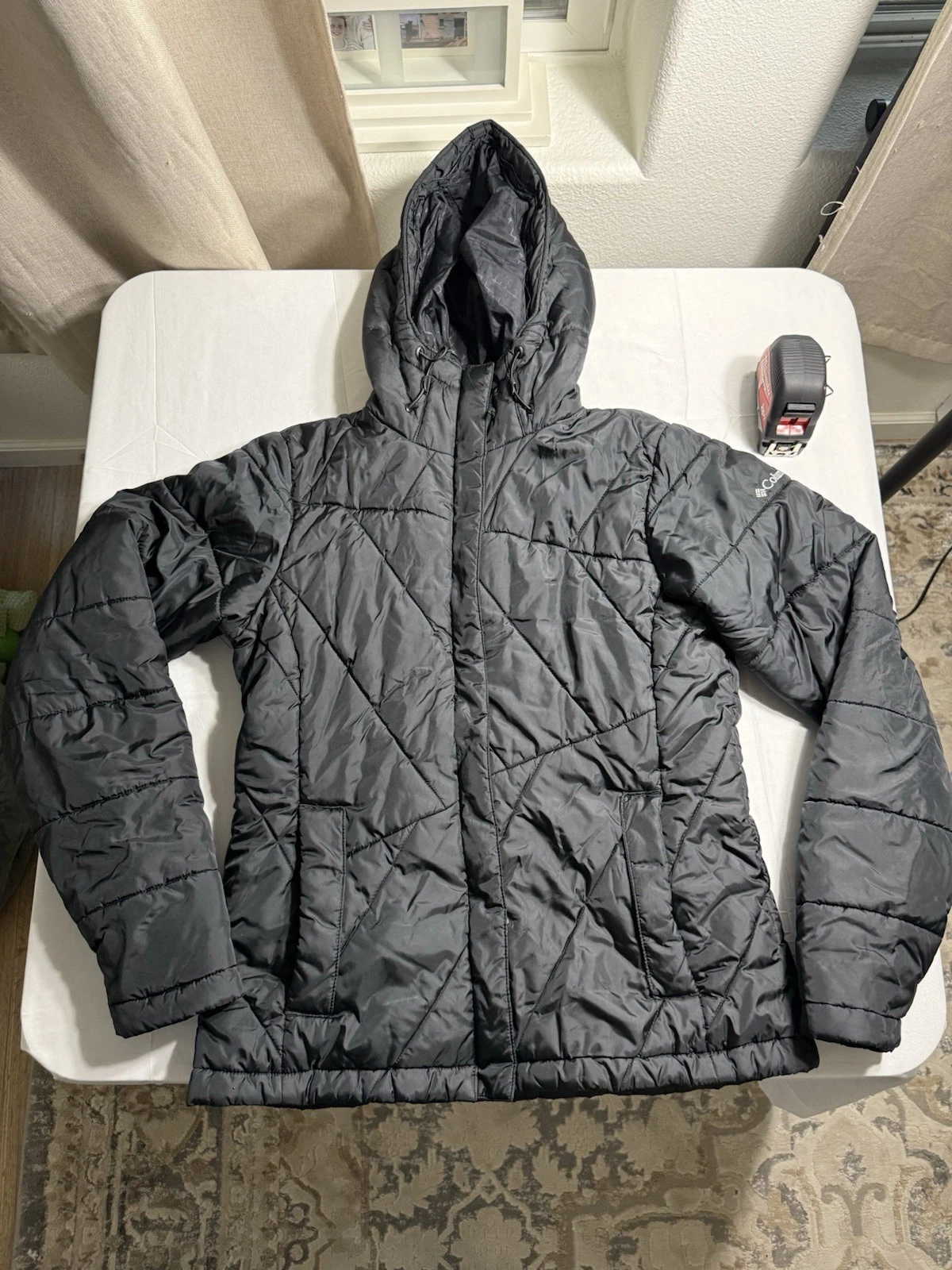 Columbia Youth Puffer Jacket Hooded Insulated Gray Kids Winter Coat Size Medium
Opens in a new windo