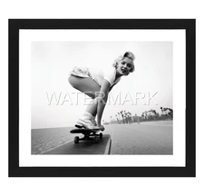 MARILYN MONROE ORIGINAL ARTWORK - Actress/Model/Singer - Metallic 16"x20" Photo