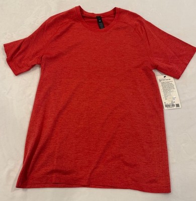 Lululemon  Metal Vent Tech  Short Sleeve 2.0  Men s M DKRD/PBR