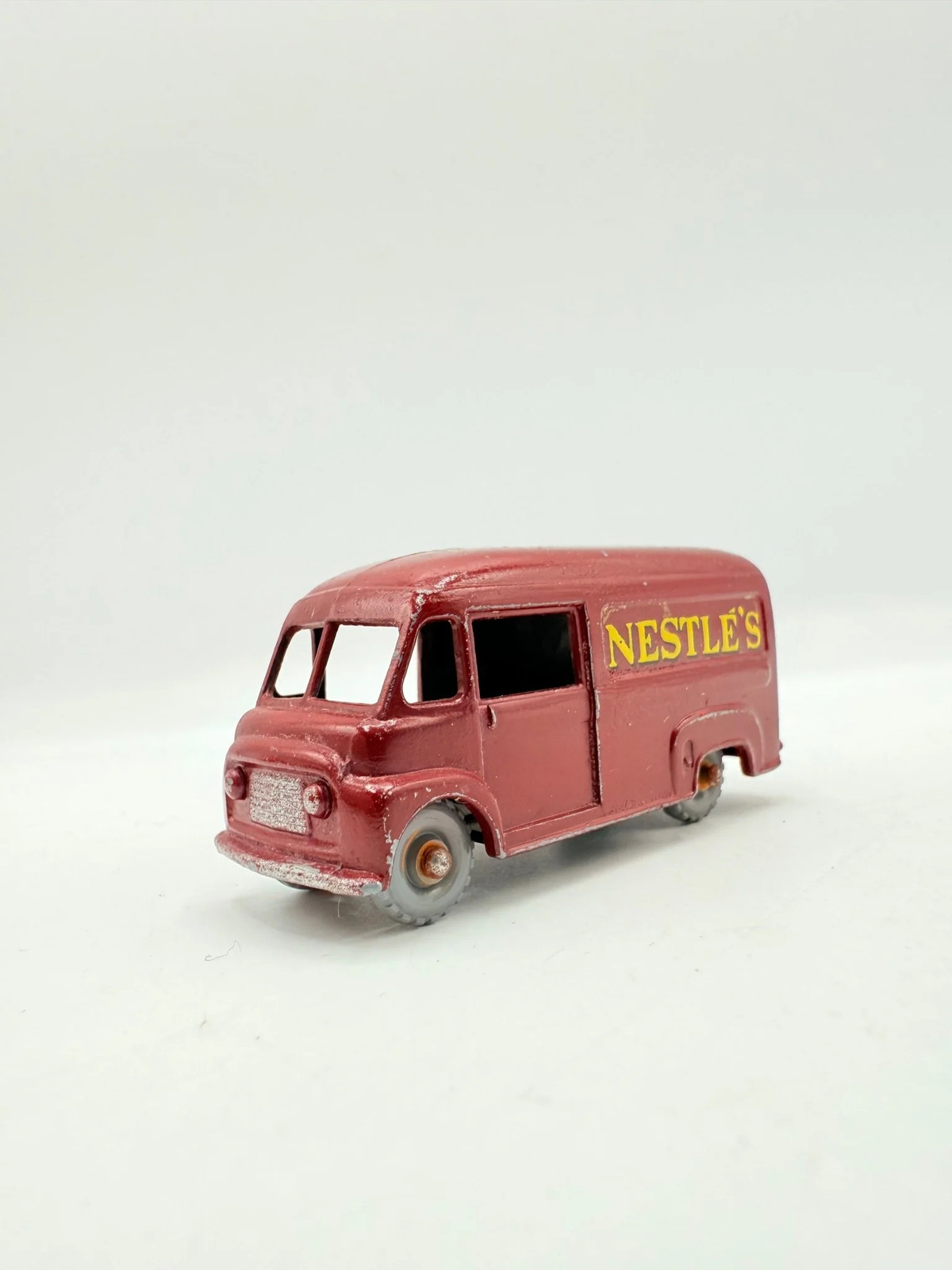 Matchbox 69a, Commer van Nestles - Free Price Guide & Review