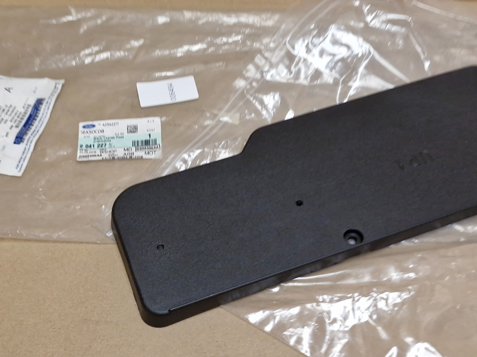 Genuine Ford License Plate Bracket 2041227 for sale online | eBay