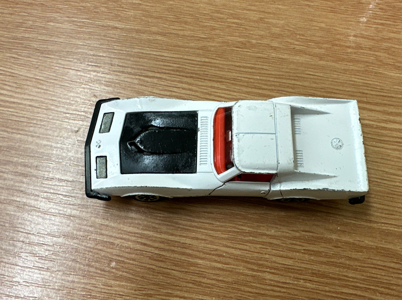 Dinky 221, Corvette Stingray - Free Price Guide & Review