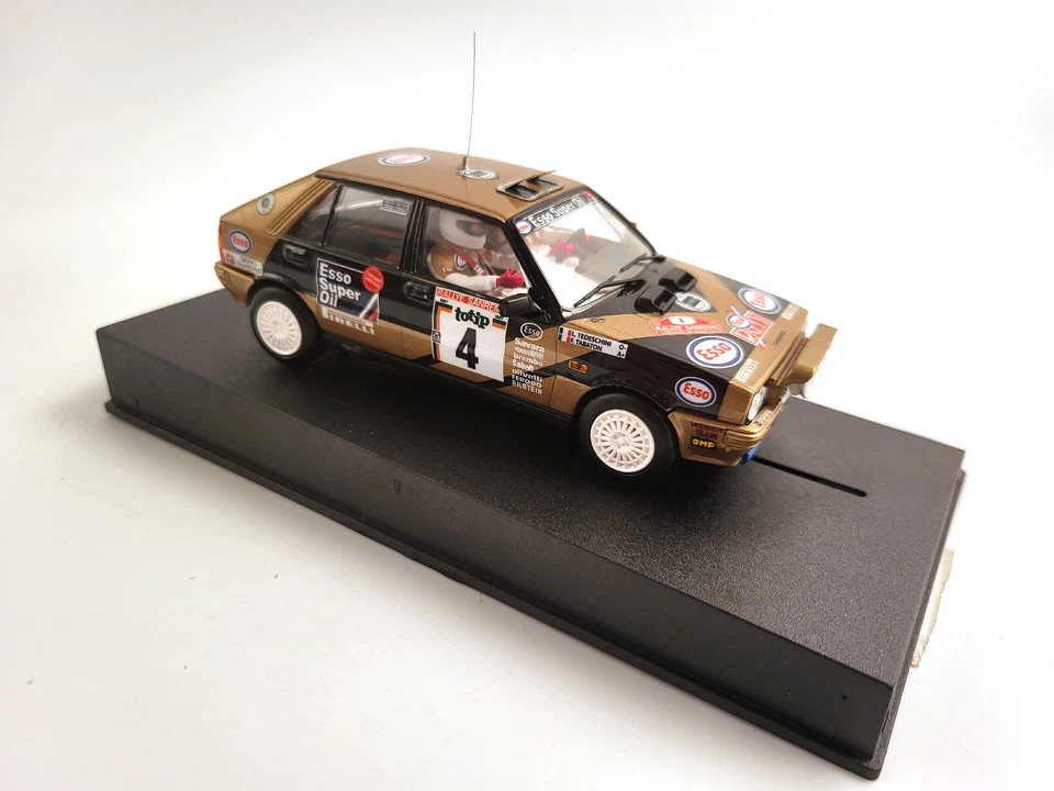 SLOT CAR TEAMSLOT LANCIA DELTA HF 4WD 1:32 OTTIME CONDIZIONI - Immagine 4 di 4
