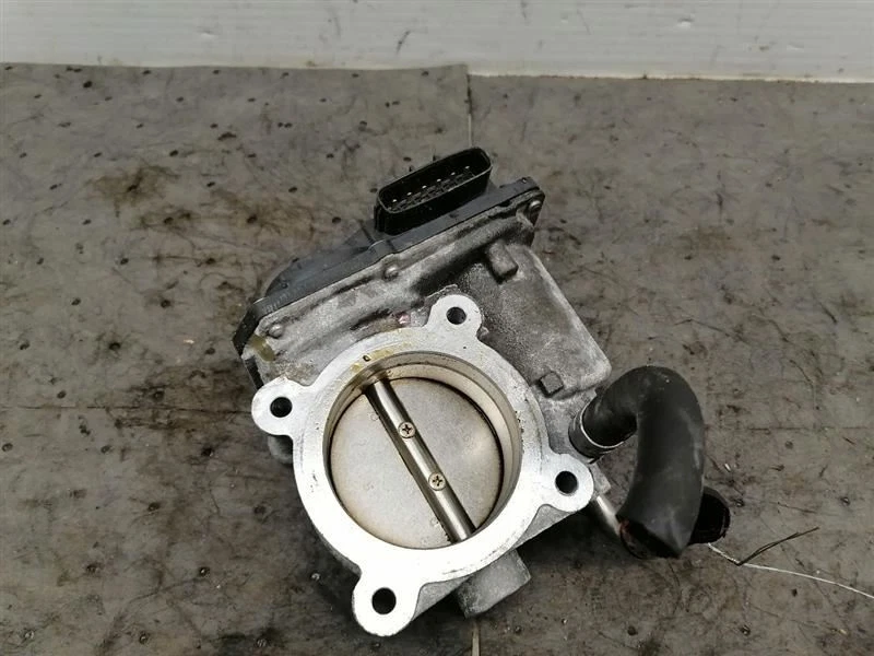 Conjunto de válvula de acelerador de cuerpo de acelerador para 15-17 LEXUS NX200T 1391913 Foto 2 de 4