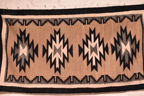 Antique Navajo Rug Native American Indian Eye Dazzler VTG Weaving 50x26 Textile - Picture 10 of 10