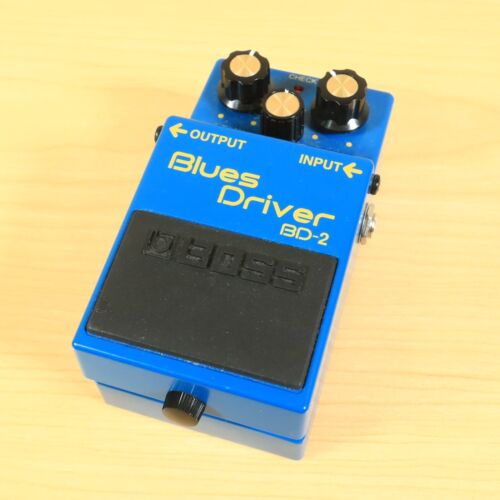 Boss BD-2 Blues Driver Guitar Pedal - Picture 3 of 9