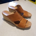 Foto 1 di 7