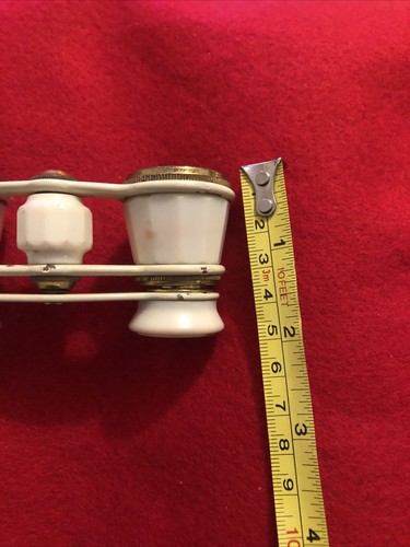 Vintage Pair Of Cream Coloured Plastic Opera Glasses Binoculars  - Picture 11 of 12