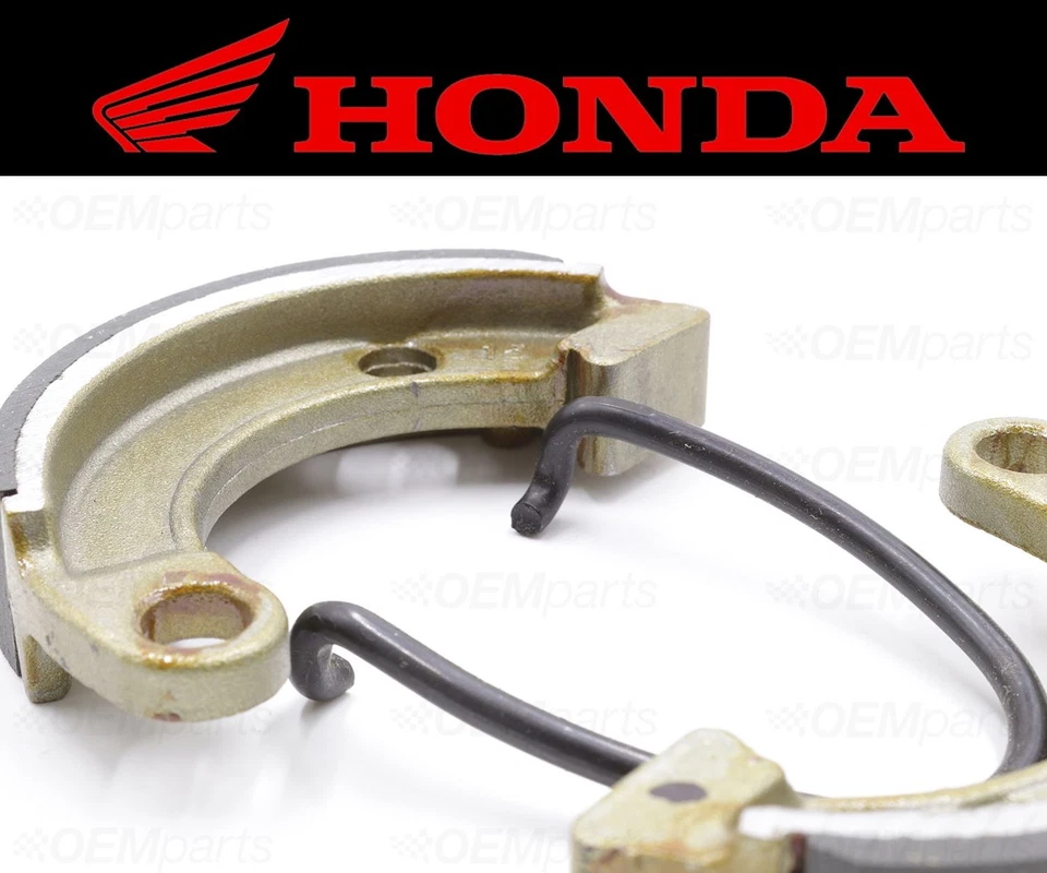 Комплект (2) задних тормозных колодок и пружин Honda No45120-147-672 (см. таблицу комплектации) - Изображение 2 из 4