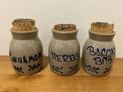 #ad Vintage 1993 98 Beaumont Brothers Pottery Spice Jars Cinnamon Herbs Bacon Bits $30.00