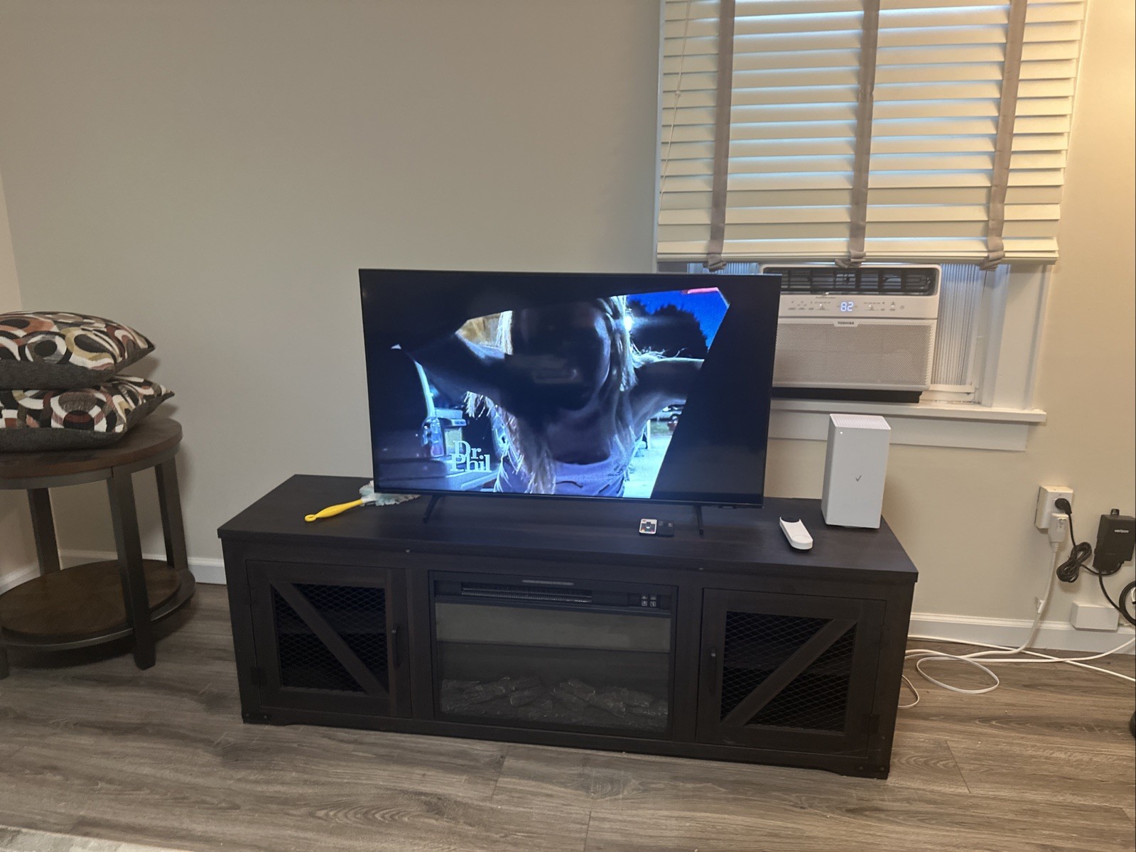 For Tvs Up To 65" - Espresso