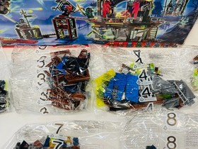 LEGO 70732  Ninjago City of Stiix - No Minifigs & possibly missing pieces ?