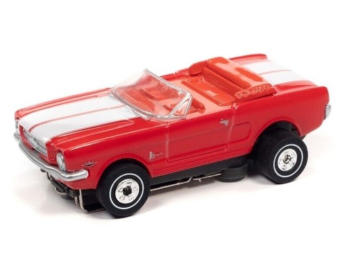 Auto World Thunderjet Ultra Red-G '65 Ford Mustang convertible escala ho coche ranura - Imagen 4 de 8
