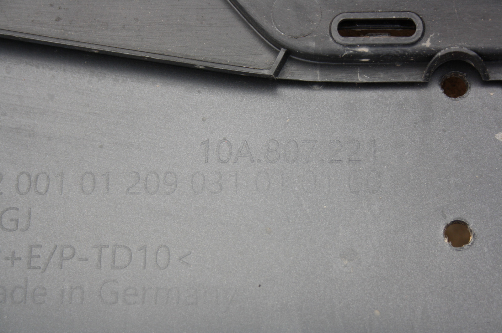 1x Original VW ID.3 Stoßfänger 10A807217 Stoßstange vorne mangangrau ...