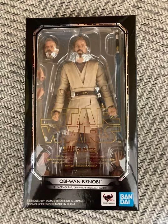 Bandai S.H. Figuarts Star Wars Obi-Wan Kenobi Revenge of the Sith Action Figure